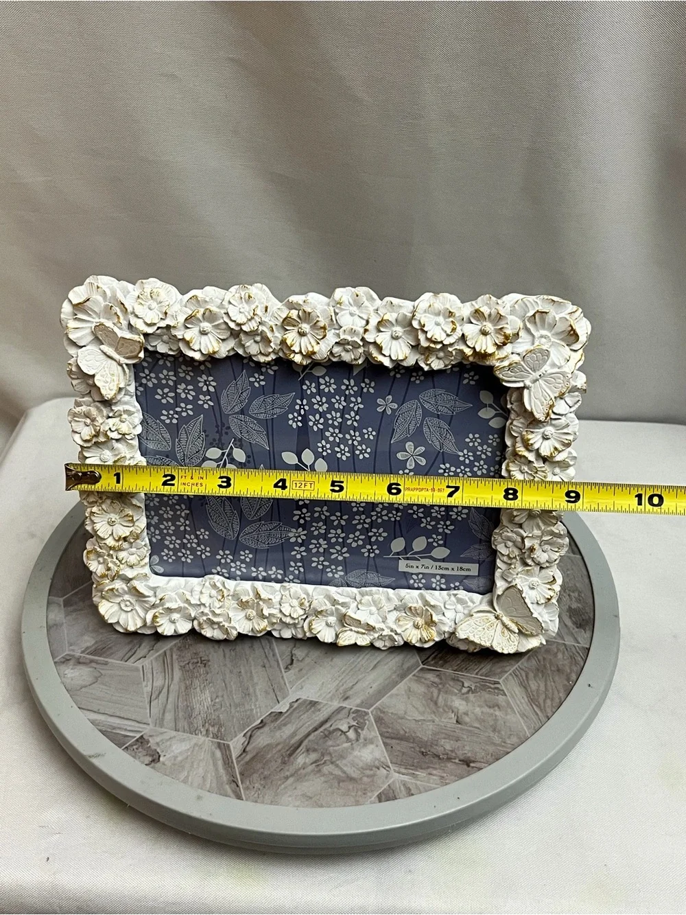 White Gold Floral Butterfly Picture Frame 5x7 Resin Cottagecore Romantic Decor